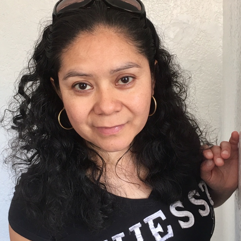 Meet your Posher, Lidia